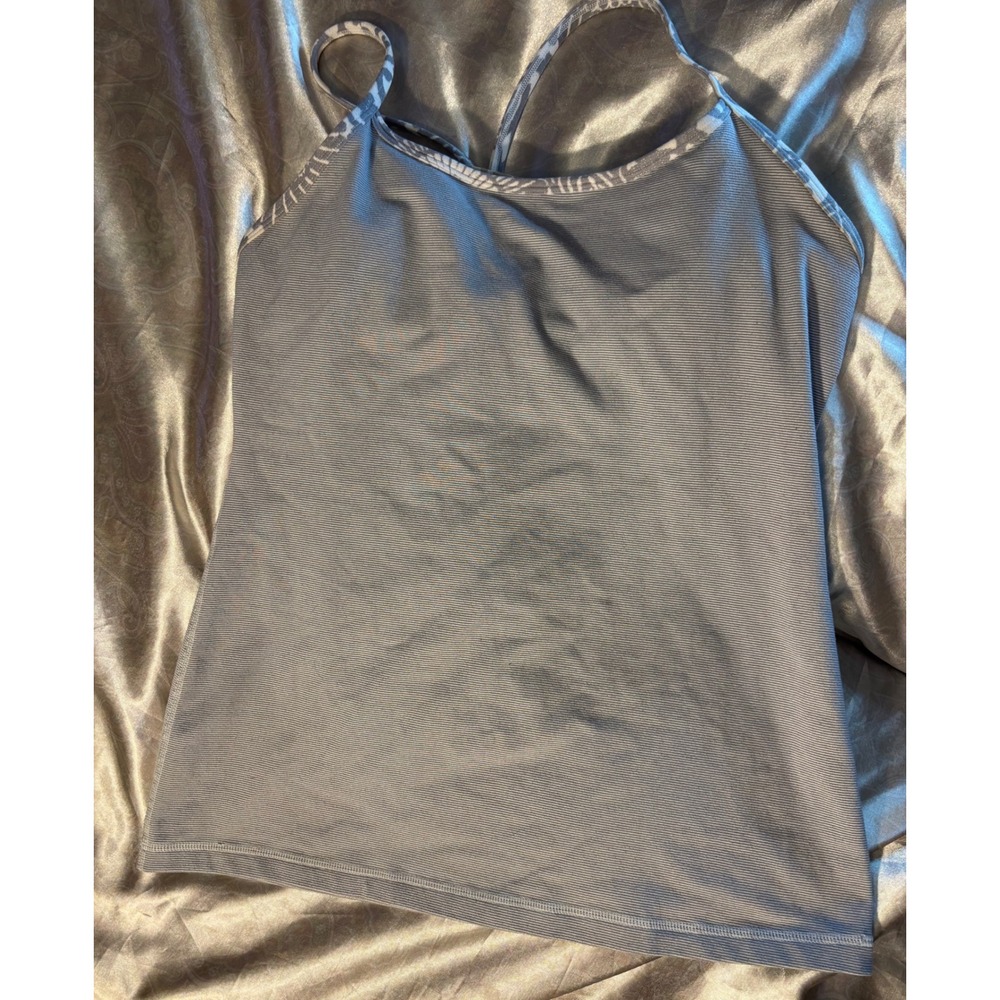 Lululemon Grey White Micro Stripe Shelf Bra Tank Top Strappy Activewear